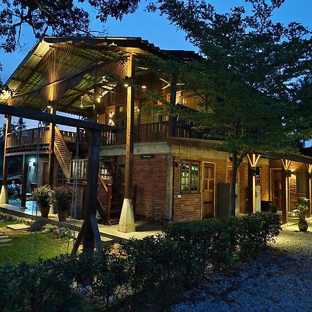 Sayang Di Kaki Bukit Homestay Near Icon City Bukit Mertajam Kültér fotó