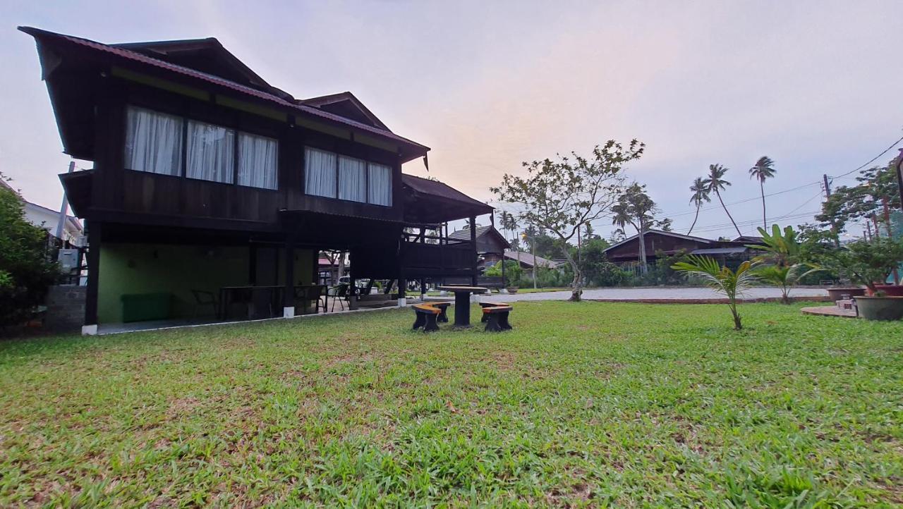Sayang Di Kaki Bukit Homestay Near Icon City Bukit Mertajam Kültér fotó