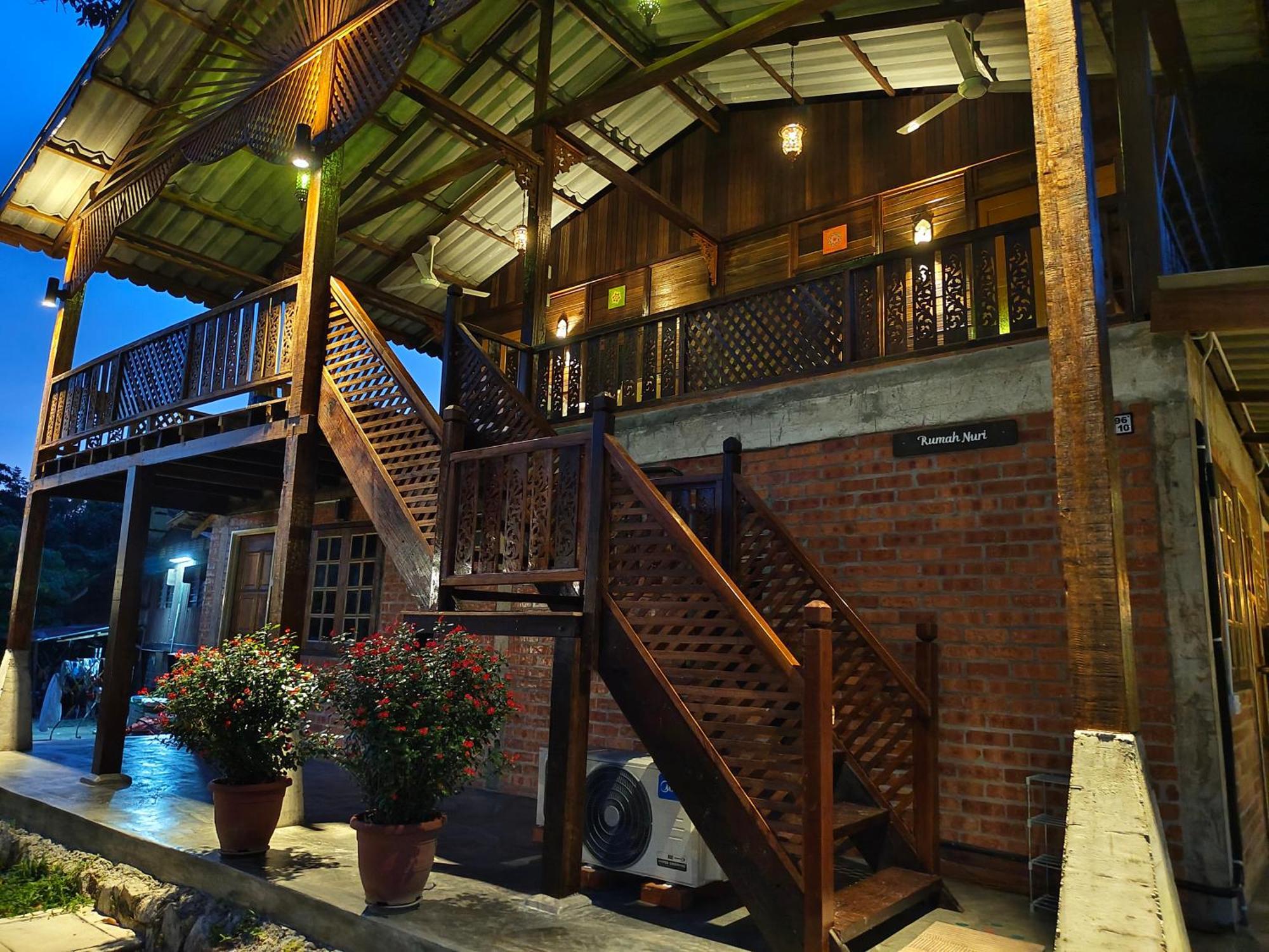 Sayang Di Kaki Bukit Homestay Near Icon City Bukit Mertajam Kültér fotó